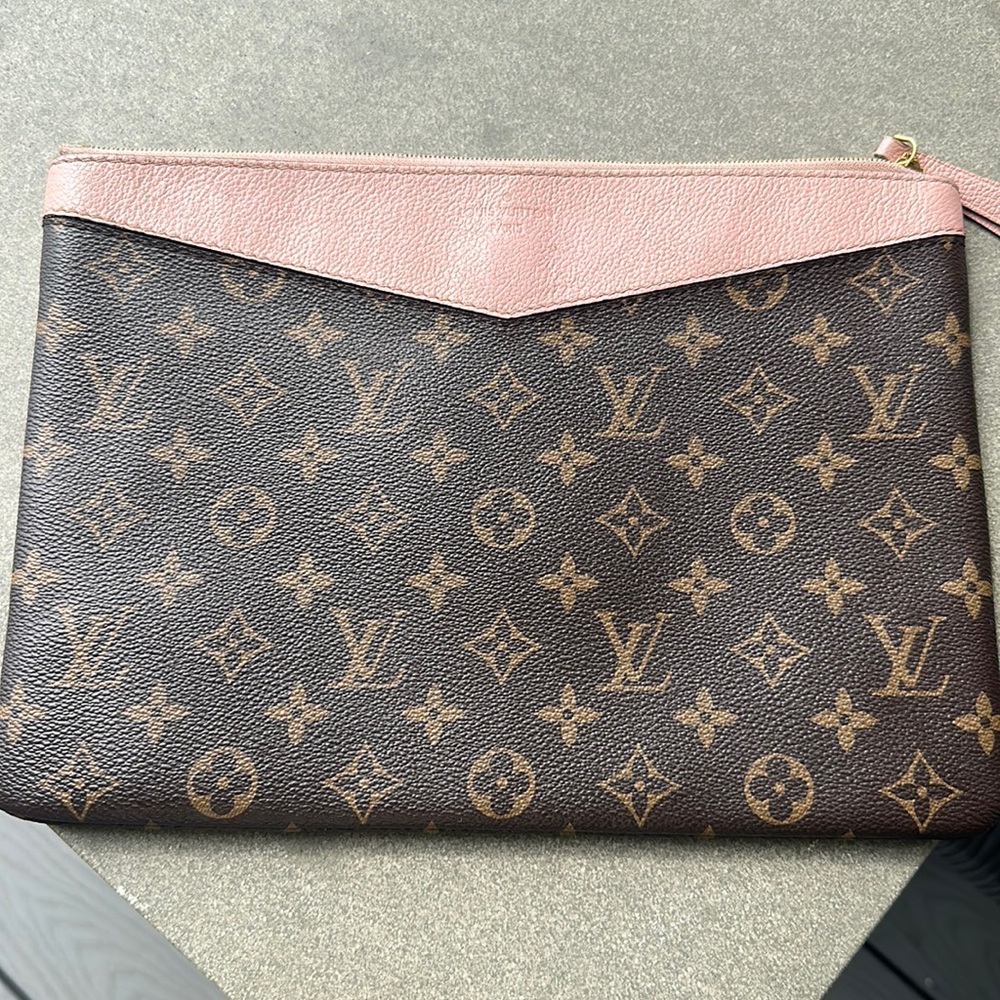 Louis Vuitton clutch